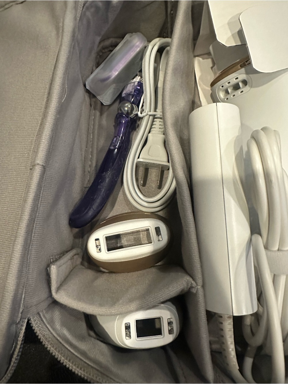 Braun Silk-Expert PRO 5 IPL Alternative  laser Hair Removal with 2 caps - Picture 7 of 14